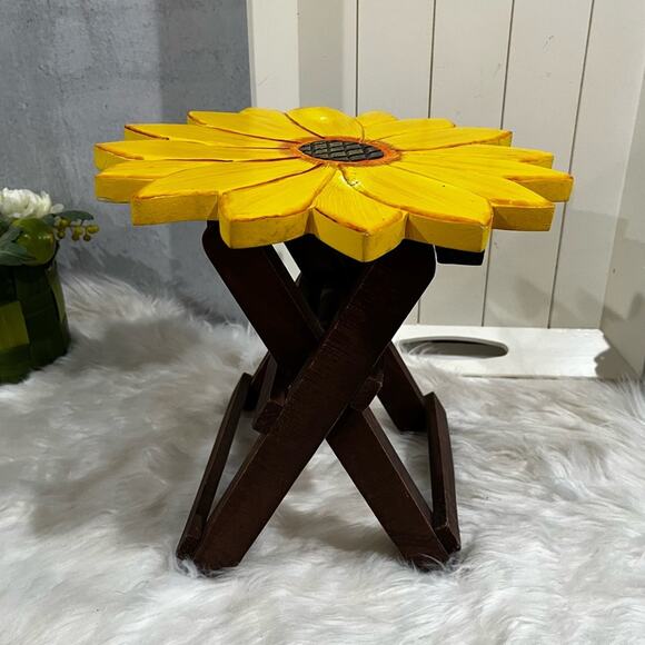 NEW Sunflower Rustic Farmhouse Handcrafted Folding Plant Stand 19” - Picture 5 of 16